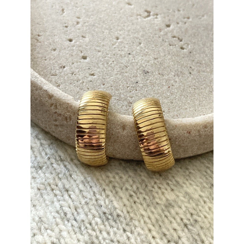 Vintage Park Lane Gold Tone Ribbed Half Hoop Clip On Earrings Textured Curved‎